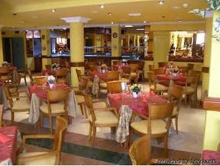 Montana Club מלון 3*